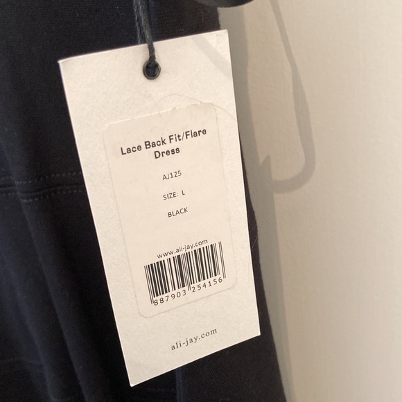 ALI & JAY LACE BACK FIT / FLARE DRESS! NWT! - Picture 4 of 9